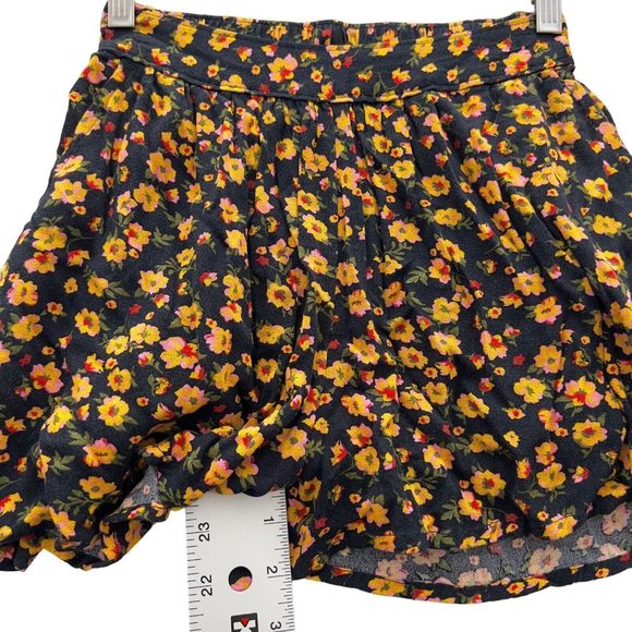 BP Women Black Floral Print Easy Pleated Mini Elastic Waist Short NWOT XXS 0022 - Picture 8 of 11